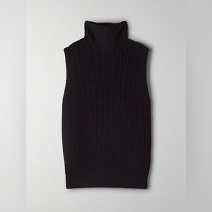 Wilfred Cortado Sweater